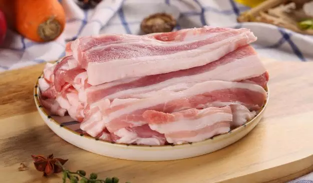 中國擬對美國豬肉征收25%關(guān)稅，國內(nèi)生豬市場要生變？