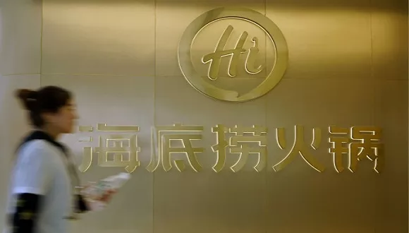 海底撈再爆食安問題！蘸料里有蒼蠅，涉事店停業(yè)整改