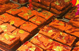 | 頤海國際VS天味食品，到底誰才是火鍋底料行業(yè)龍頭？
