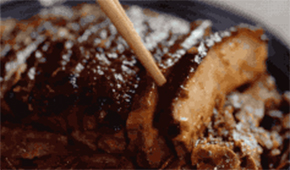 品類龍頭年銷3億元，雙匯、安井等大佬也進場搶吃，這塊“肉”要爆發(fā)？