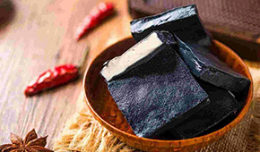 越臭越“吃香”的生意，除了螺螄粉就數(shù)它了