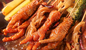 絕洽總經(jīng)理熊貴彬：2024業(yè)績狂飆130%，引領(lǐng)爪類行業(yè)新風(fēng)向